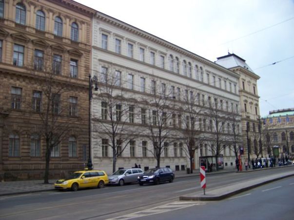 Taneční konzervatoř hl. m. Prahy. Zdroj: Wikimedia Commons.