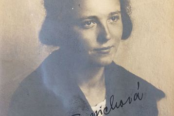 Mariana Tymichová. Zdroj Národní archiv, Policejní ředitelství Praha II – všeobecná spisovna, PŘ II, 1921 – 1930, sign. T 513/6, kart. 3773.