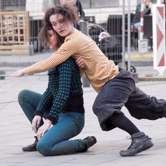 Festival Natřikrát 2015 je letos rozdělen na říjnovou a listopadovou část a začíná tuto sobotu