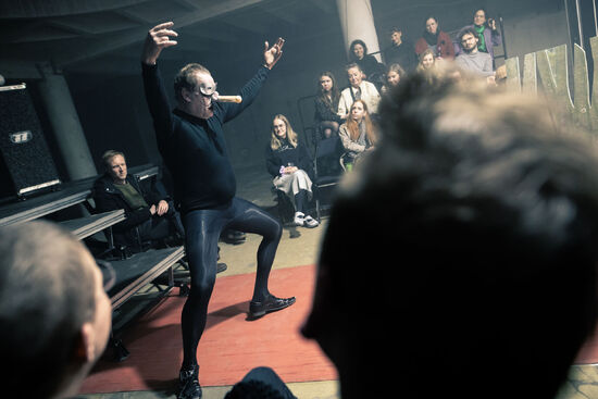 FUGK. Pasi Mäkela. Foto: Vojtěch Brtnický.