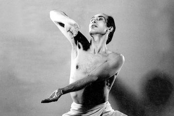 José Limón – „Kdyby slova stačila k plnému popisu toho, co tanec dokáže, nebyl by důvod pro všechnu tu mohutnou svalovou námahu, nepohodlí, pot a nádheru tohoto umění.“