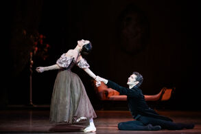 Oneguine, John Cranko. Ludmila Pagliero, Mathieu Ganio. Foto: Julien Benhamou. 