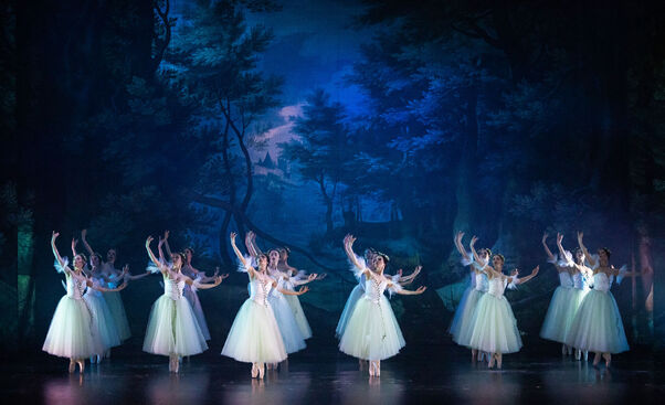 Giselle. Balet Národního divadla Brno. Foto: Pavel Hejný. 
