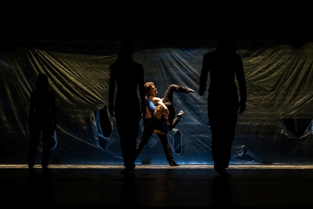 Vnuknutí, Vojtěch Rak, Ayano Nagamori, Foto: Michal Hančovský
