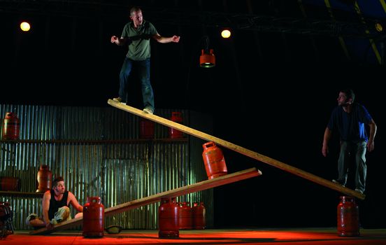 Cirque Inextremiste