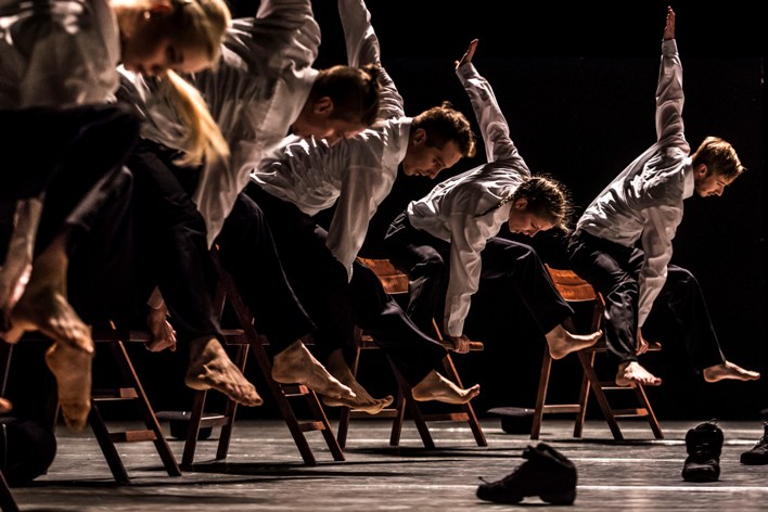 decadance (Balet ND Praha). Foto Martin Divíšek.