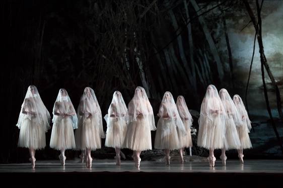 Giselle, chor. Peter Wright